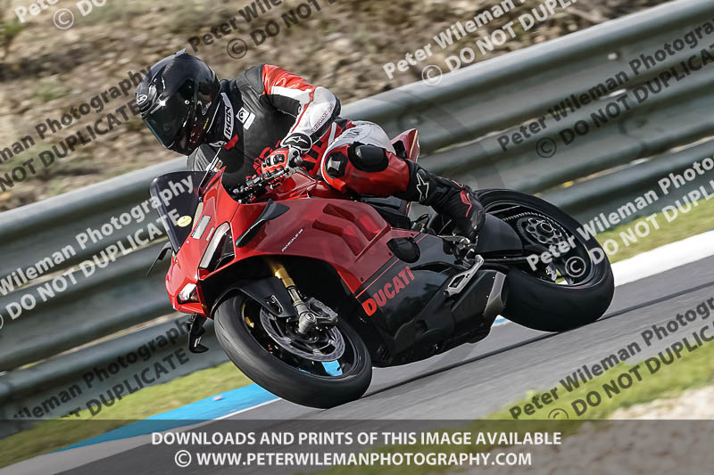 estoril;event digital images;motorbikes;no limits;peter wileman photography;portugal;trackday;trackday digital images